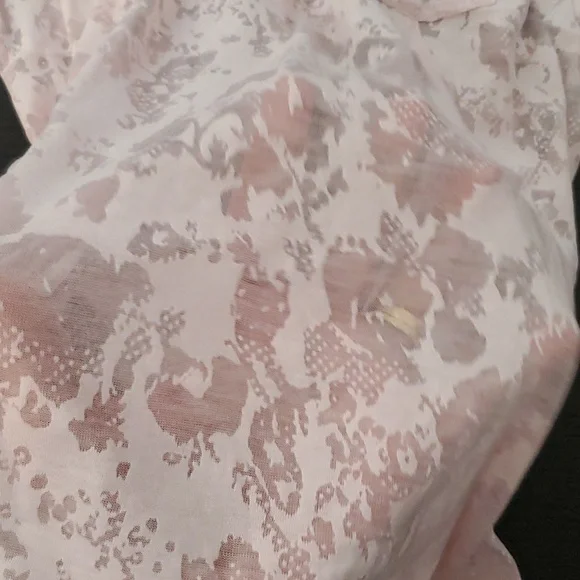 🎄5/$30🎄NWT Silver Icing Tank - Picture 5 of 5